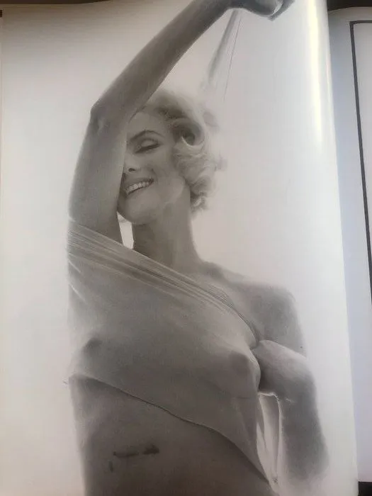 Bert Stern / Marilyn Monroe - The Last Sitting