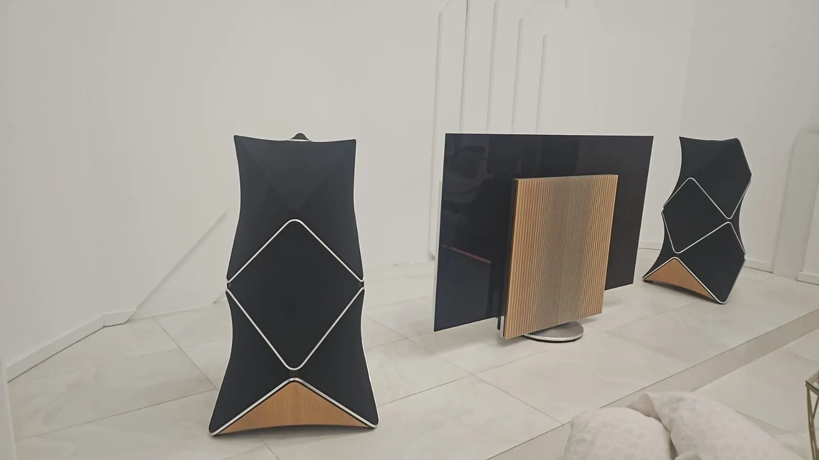 Bang & Olufsen - Beolab 90 Active Speaker set